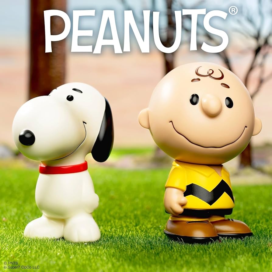 Amazon.com: Super7 Fun! Fun! Peanuts Snoopy (Standing) Vinyl